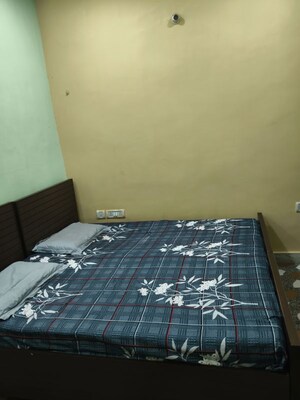 Bedroom in 1 BHK Independent House at RWA Apartments Sector 52, Sector 52 – for Rent