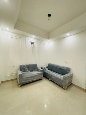 1 BHK Builder Floor For Rent in Sector 57