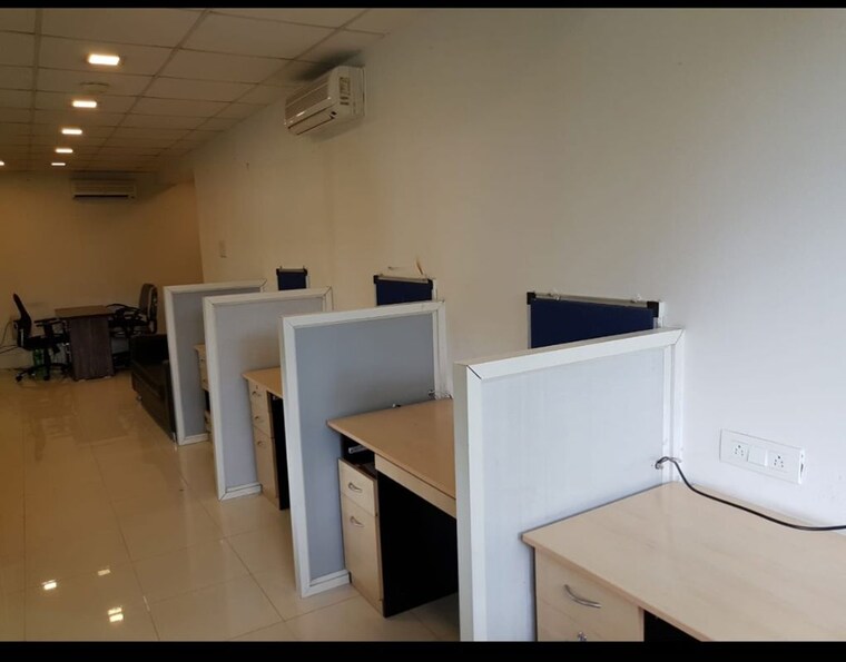 Team Area, aundh gaon Commercial Office Space 650 Sq.Ft. In Aundh Gaon Pune 10509693