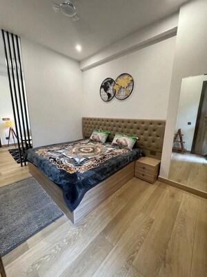 Bedroom in Studio Builder Floor at Sector 57 – for Rent