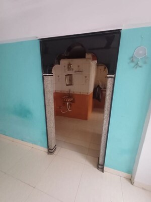 Furnished Amenities in 2 BHK Apartment at Sai Baba Vihar Complex, Ghodbunder Road – for Rent