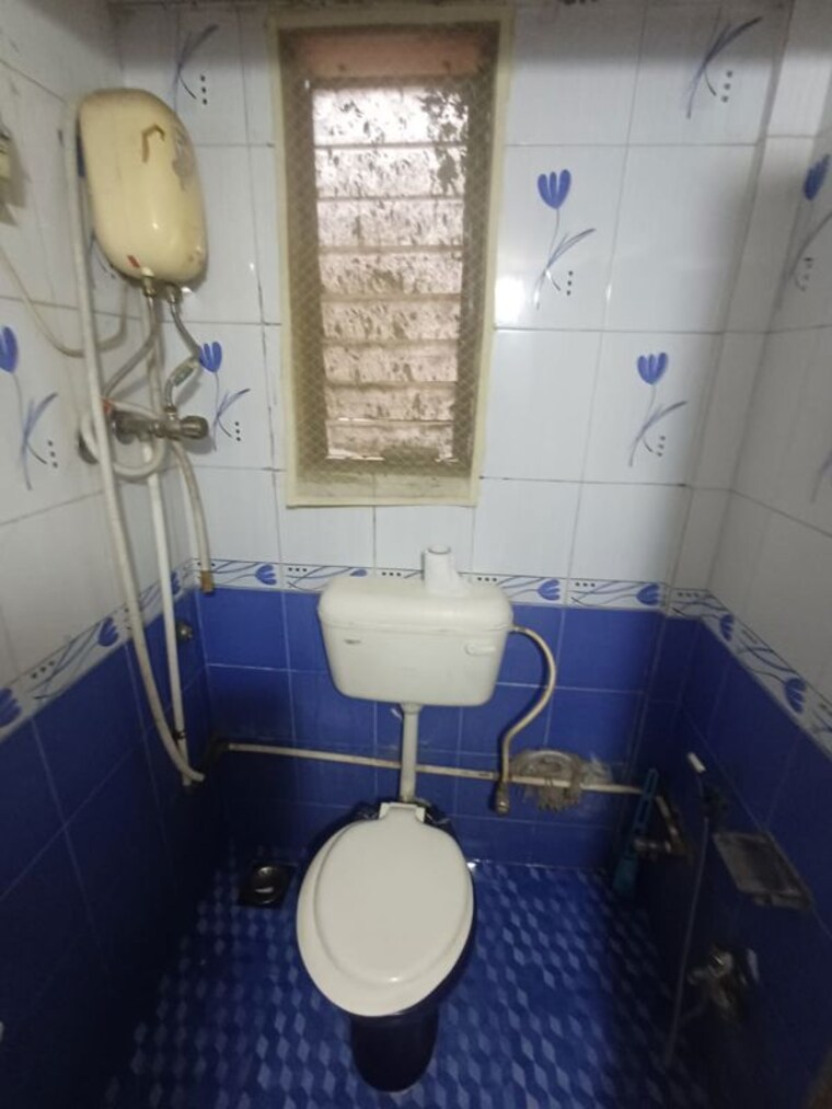 Bathroom, sai-baba-vihar-complex 2 Bedroom 680 Sq.Ft. Apartment In Ghodbunder Road Thane 10509707