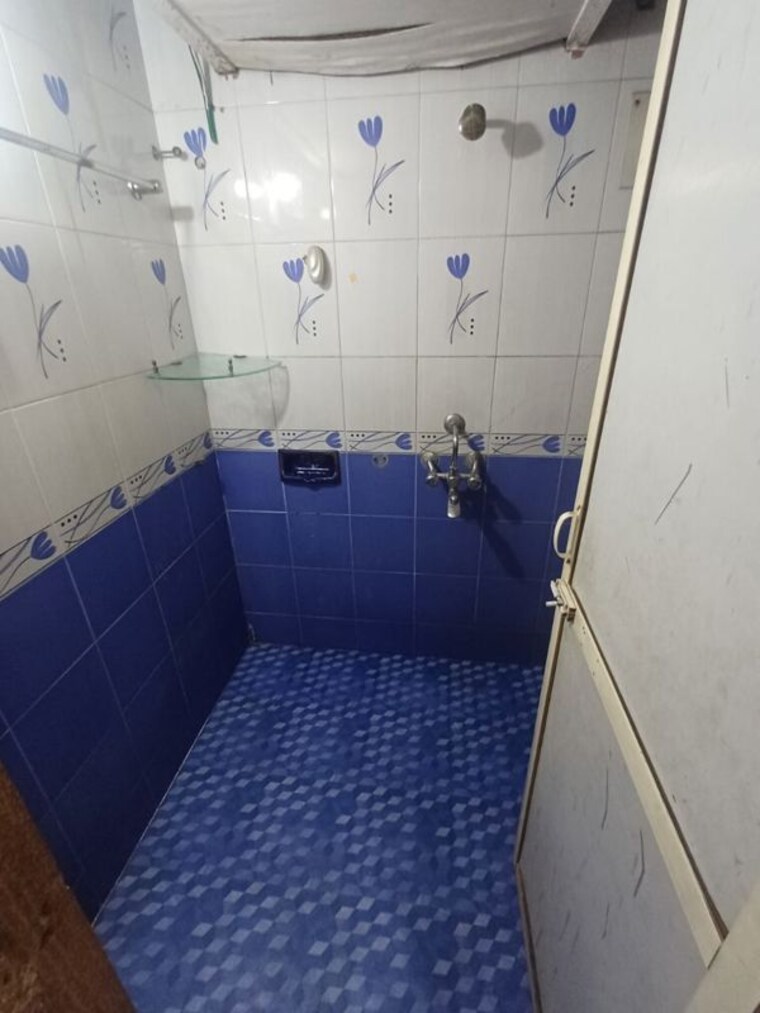 Bathroom, sai-baba-vihar-complex 2 Bedroom 680 Sq.Ft. Apartment In Ghodbunder Road Thane 10509707