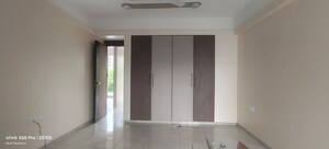 Room in 4 BHK Apartment at Jawle – for Rent