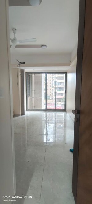 Room in 4 BHK Apartment at Jawle – for Rent