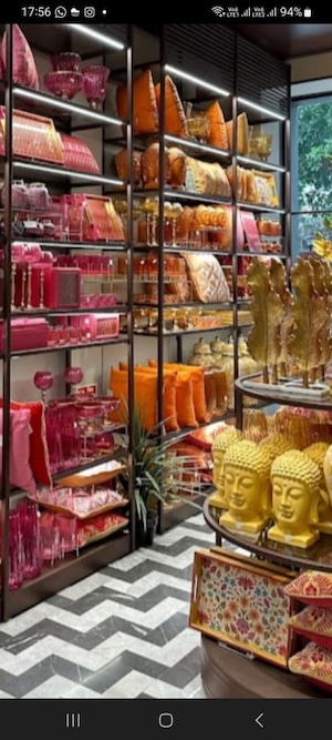  Showroom – Exterior View View at Khan Market - for Sale