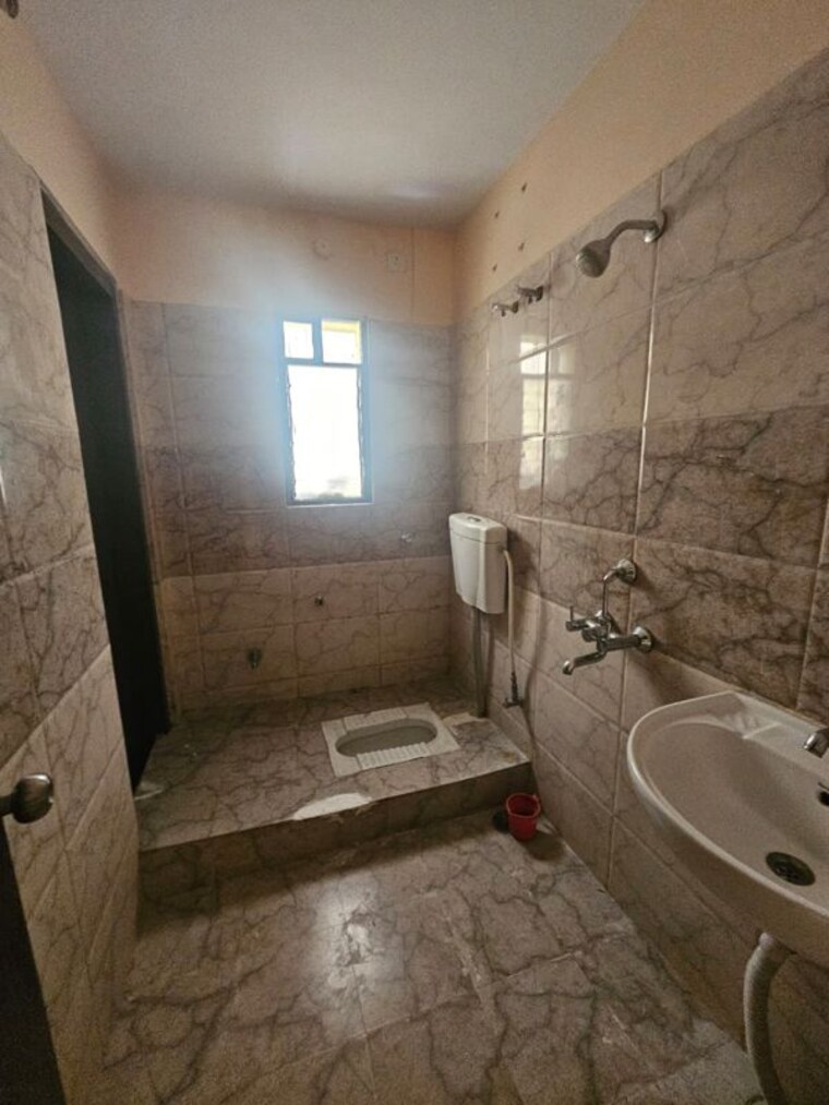 Bathroom, bariatu 3 Bedroom 1730 Sq.Ft. Apartment In Bariatu Ranchi 10509697