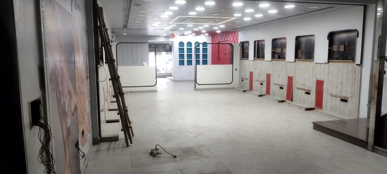  Parking, naraina industrial area phase 1 Commercial Shop 2300 Sq.Ft. In Naraina Industrial Area Phase 1 Delhi 10509711