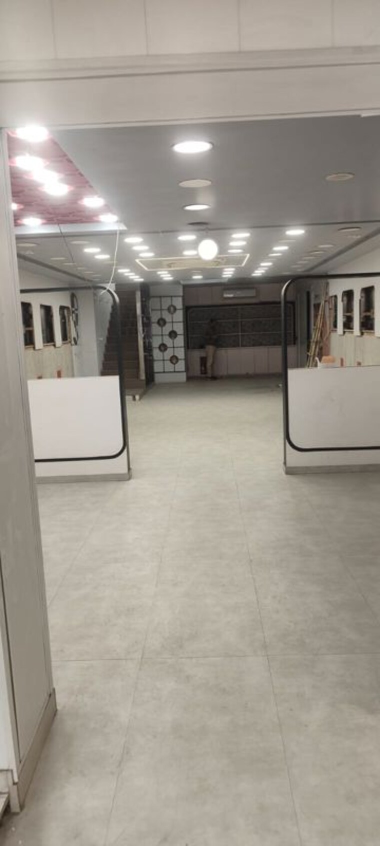 Room, naraina industrial area phase 1 Commercial Shop 2300 Sq.Ft. In Naraina Industrial Area Phase 1 Delhi 10509711