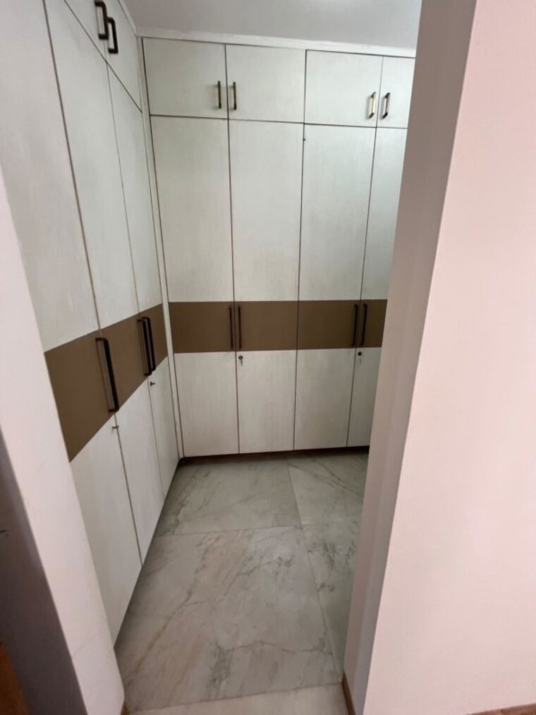undefined, dlf phase i 5 Bedroom 500 Sq.Yd. Independent House In Dlf Phase I Gurgaon 10509602