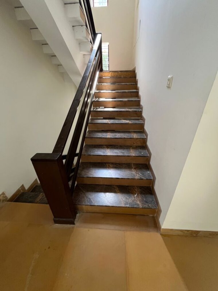 undefined, dlf phase i 5 Bedroom 500 Sq.Yd. Independent House In Dlf Phase I Gurgaon 10509602