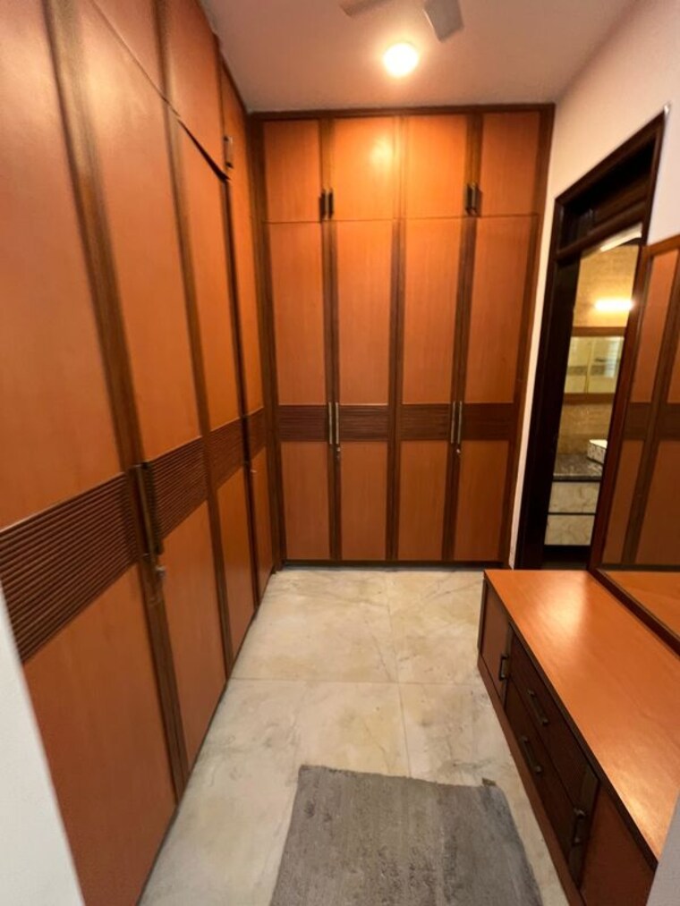 undefined, dlf phase i 5 Bedroom 500 Sq.Yd. Independent House In Dlf Phase I Gurgaon 10509602