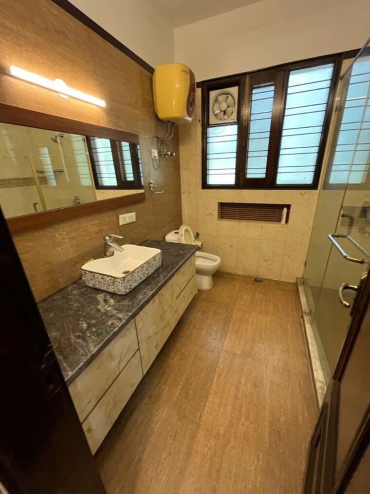 Kitchen, dlf phase i 5 Bedroom 500 Sq.Yd. Independent House In Dlf Phase I Gurgaon 10509602