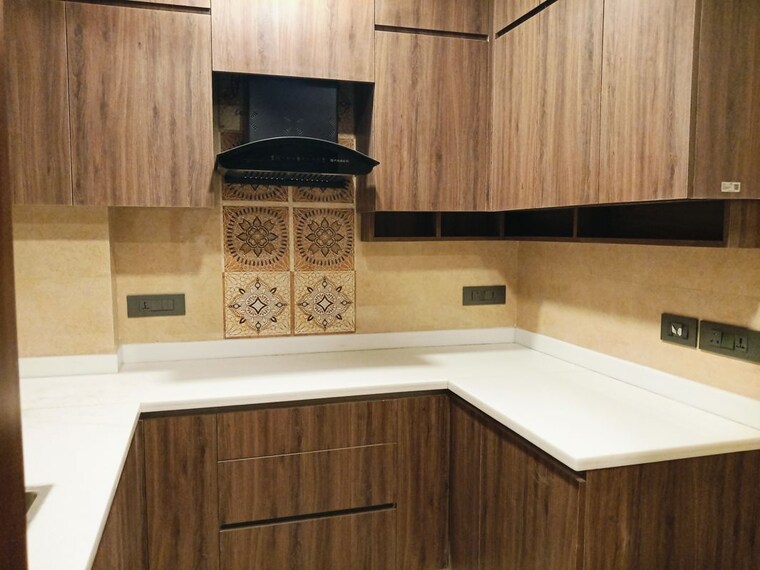 Kitchen, chittaranjan park 3 Bedroom 1550 Sq.Ft. Builder Floor In Chittaranjan Park Delhi 10509745