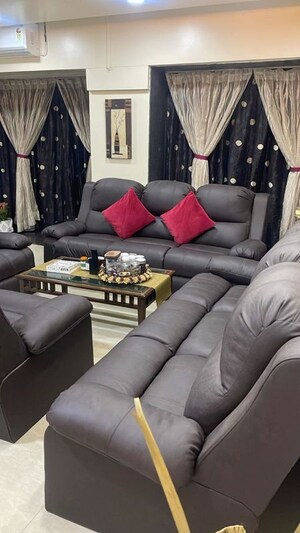 Team Area in 3 BHK Apartment at Kumar Kruti, Kalyani Nagar – for Rent