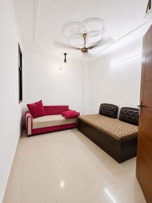 1 BHK Builder Floor For Rent in Freedom Fighters Enclave