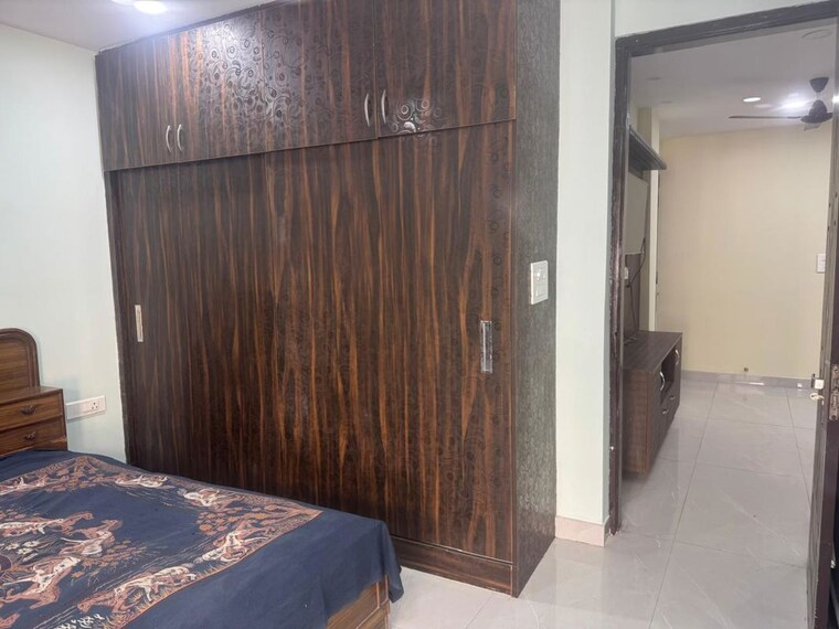 Bedroom, unitech-uniworld-gardens-2 2 Bedroom 1050 Sq.Ft. Apartment In Sector 47 Gurgaon 10509819