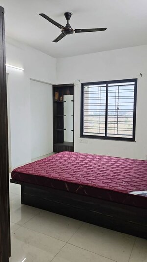 Bedroom in 2 BHK Apartment at Shivaji Nagar – for Rent