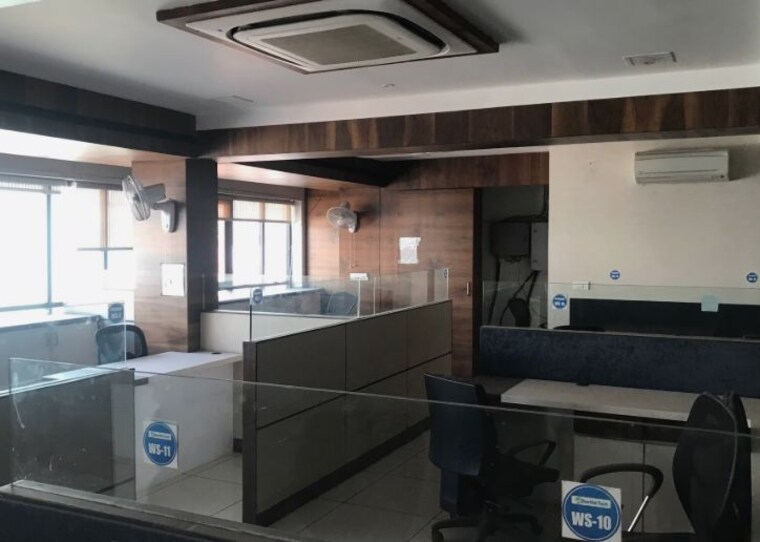 Kitchen, kamala-mills Commercial Office Space 811 Sq.Ft. In Lower Parel Mumbai 10509843