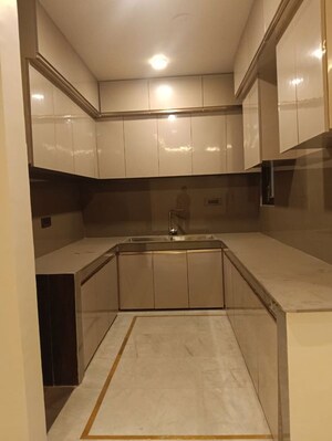 Kitchen in 3 BHK Builder Floor at Naraina – for Sale