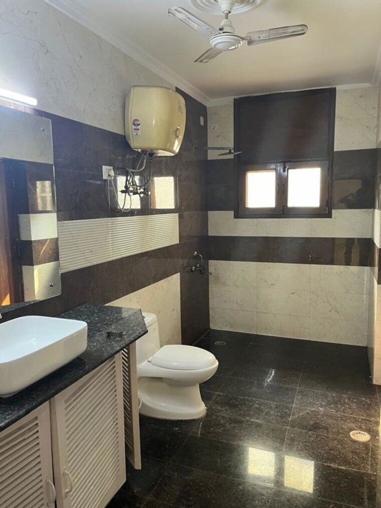 Kitchen, supertech-up-country 2 Bedroom 986 Sq.Ft. Apartment In Sector 17a Yamuna Expressway Greater Noida 10509881
