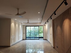 Kitchen in 4 BHK Builder Floor at MM Residency Gurgaon, Sector 7 – for Sale