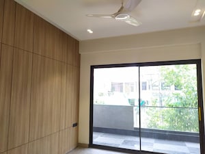 Room in 4 BHK Builder Floor at MM Residency Gurgaon, Sector 7 – for Sale