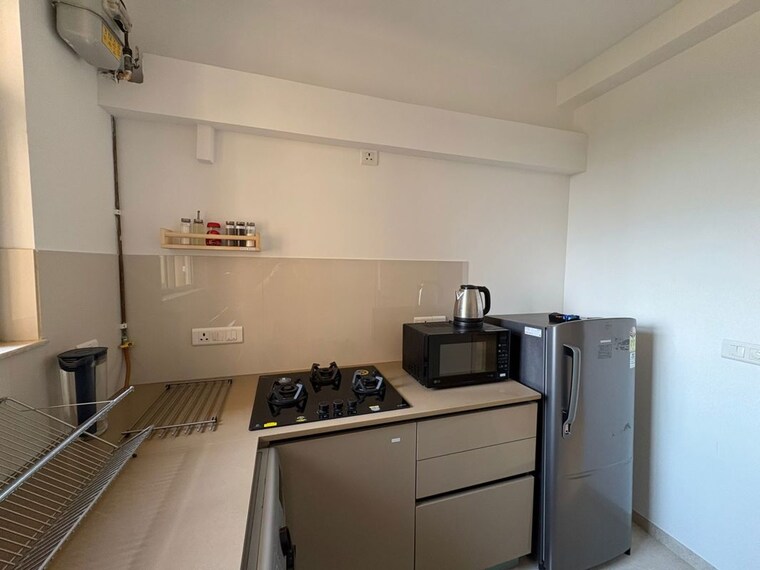 Kitchen, hiranandani-estate-solitaire-c 1 Bedroom 425 Sq.Ft. Apartment In Ghodbunder Road Thane 10509902