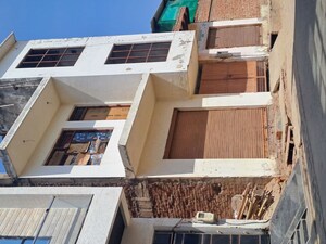  Shop For Rent in Rajpur Chungi