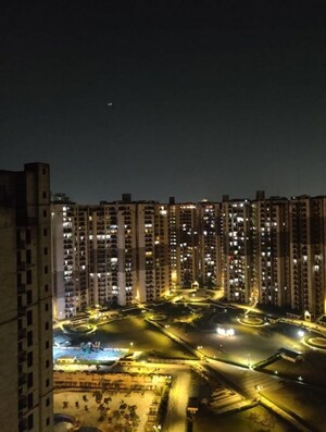  Shop For Sale in Bhutani City Center, Sector 150