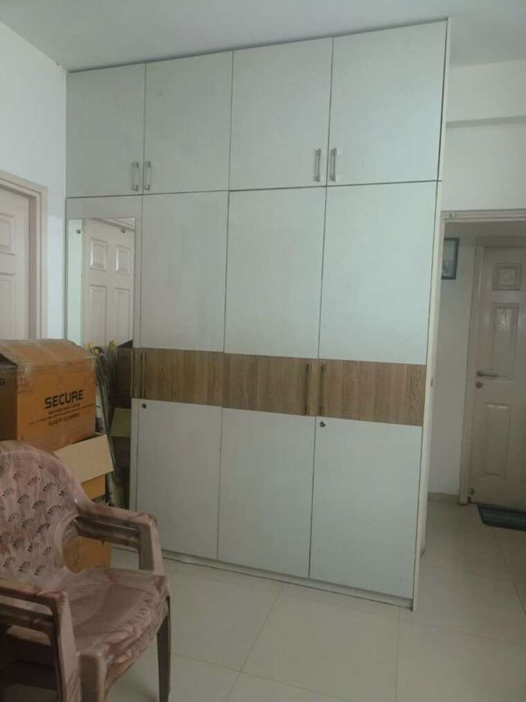 Bathroom, emaar-emerald-floors-premier 3 Bedroom 1700 Sq.Ft. Builder Floor In Sector 65 Gurgaon 10509959