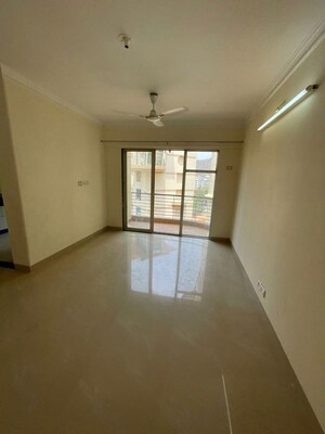 Room in 3 BHK Apartment at Nahar Amrit Shakti, Chandivali – for Sale