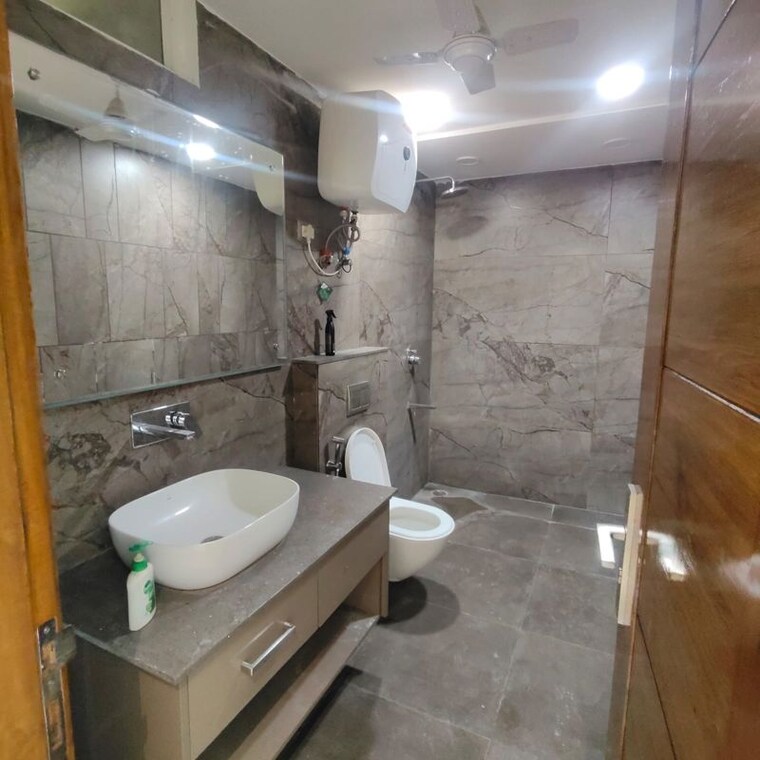 Bathroom, conscient-hines-elevate-reserve 3 Bedroom 2350 Sq.Ft. Apartment In Sector 62 Gurgaon 10509988