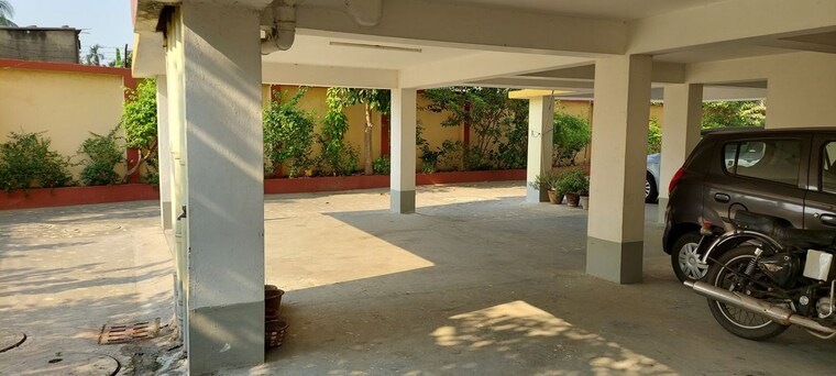  Parking, merlin-trinoyoni 3 Bedroom 1400 Sq.Ft. Apartment In Behala Kolkata 10498951