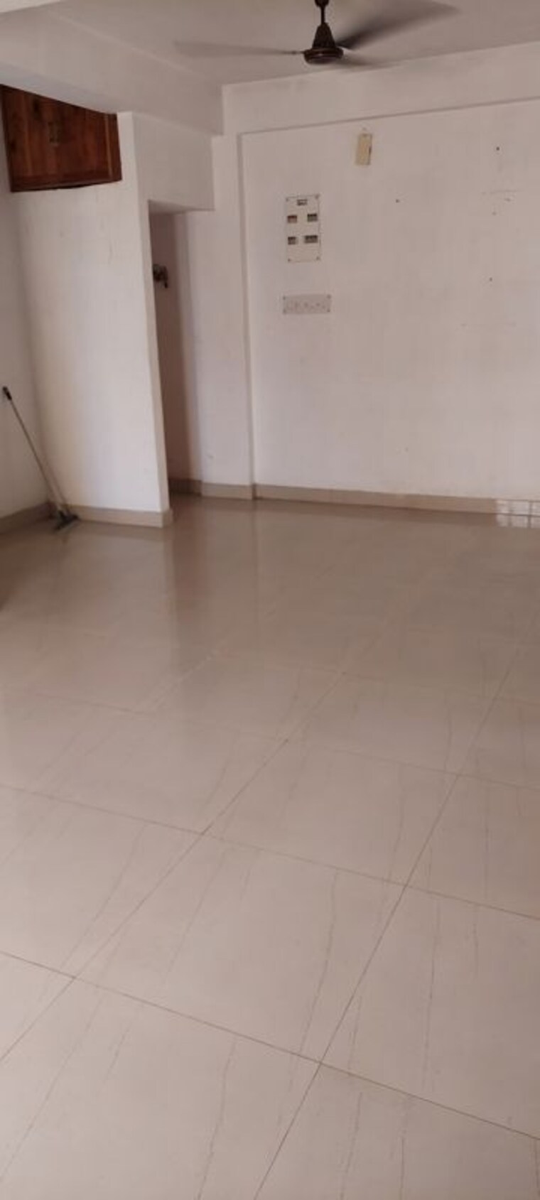 Room, merlin-trinoyoni 3 Bedroom 1400 Sq.Ft. Apartment In Behala Kolkata 10498951