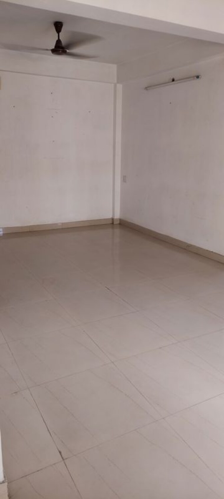 Room, merlin-trinoyoni 3 Bedroom 1400 Sq.Ft. Apartment In Behala Kolkata 10498951