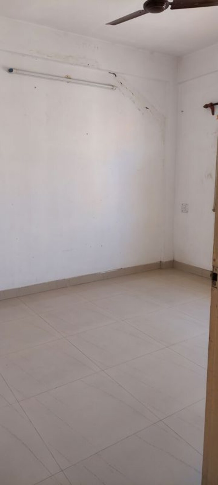 Room, merlin-trinoyoni 3 Bedroom 1400 Sq.Ft. Apartment In Behala Kolkata 10498951
