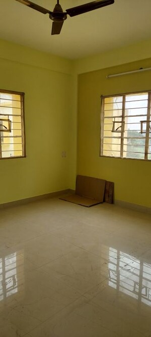 Room in 3 BHK Apartment at Merlin Trinoyoni, Behala – for Sale