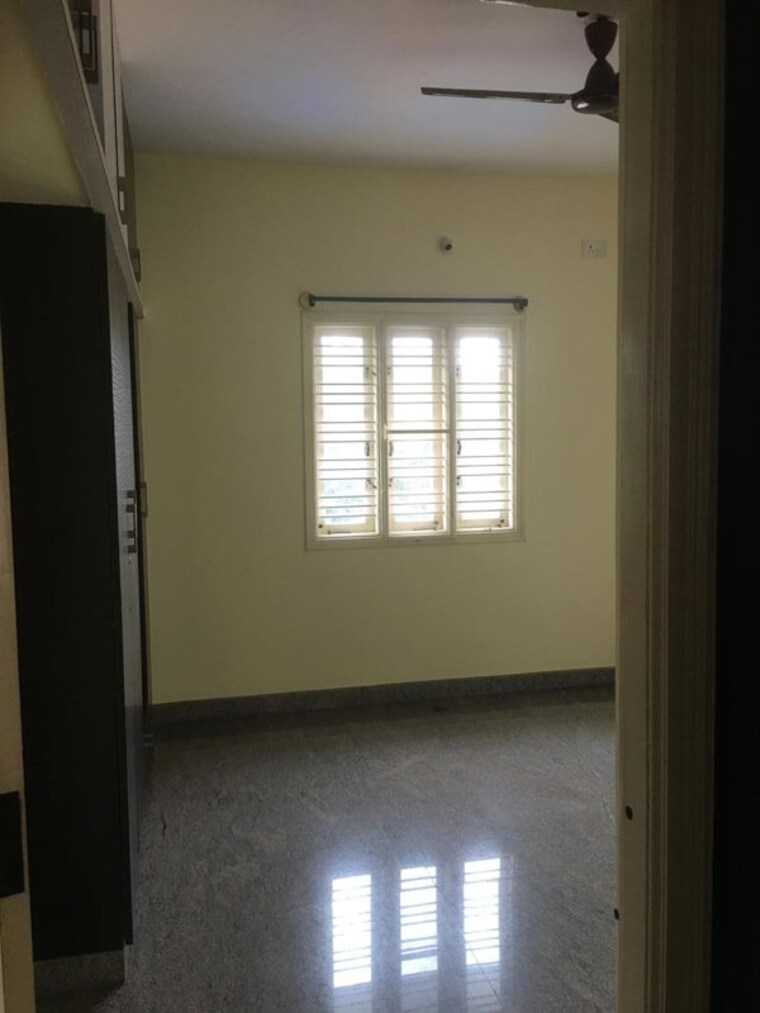 Room, vidyaranyapura 6 Bedroom 3500 Sq.Ft. Independent House In Vidyaranyapura Bangalore 10510010