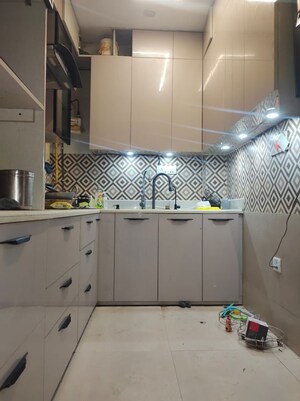 2 BHK Builder Floor For Rent in Lajpat Nagar 4