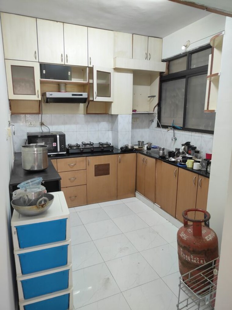 Kitchen, gopalan-royal-palms 2.5 Bedroom 1650 Sq.Ft. Apartment In Kaggadasapura Bangalore 10510047