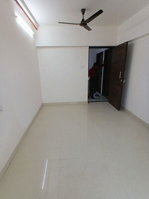 Room in 1 BHK Apartment at DGS Sheetal Tapovan, Malad East – for Rent