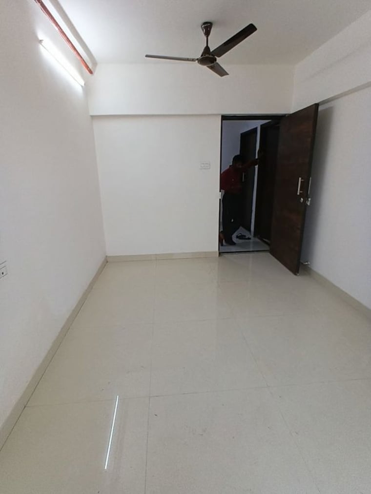 Room, dgs-sheetal-tapovan 1 Bedroom 400 Sq.Ft. Apartment In Malad East Mumbai 10510069