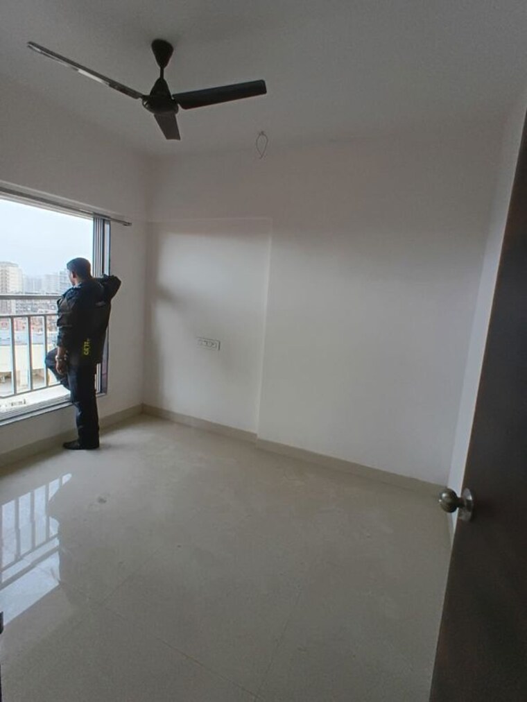 Room, dgs-sheetal-tapovan 1 Bedroom 400 Sq.Ft. Apartment In Malad East Mumbai 10510069
