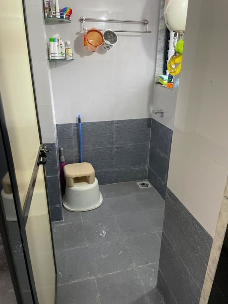 Team Area, tirupati-complex-borivali-west 1 Bedroom 500 Sq.Ft. Apartment In Borivali West Mumbai 10510078