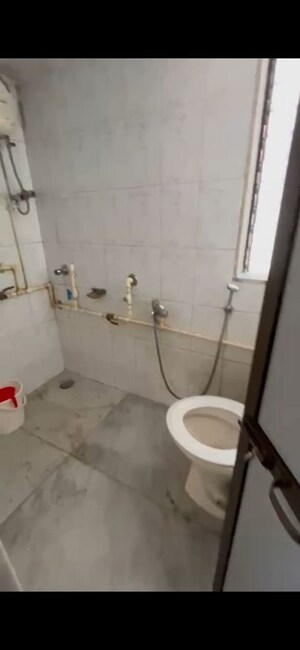 Bathroom in 1 BHK Apartment at Sheetal CHS, Borivali West – for Rent