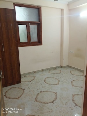 2 BHK Builder Floor For Rent in Savitri Nagar