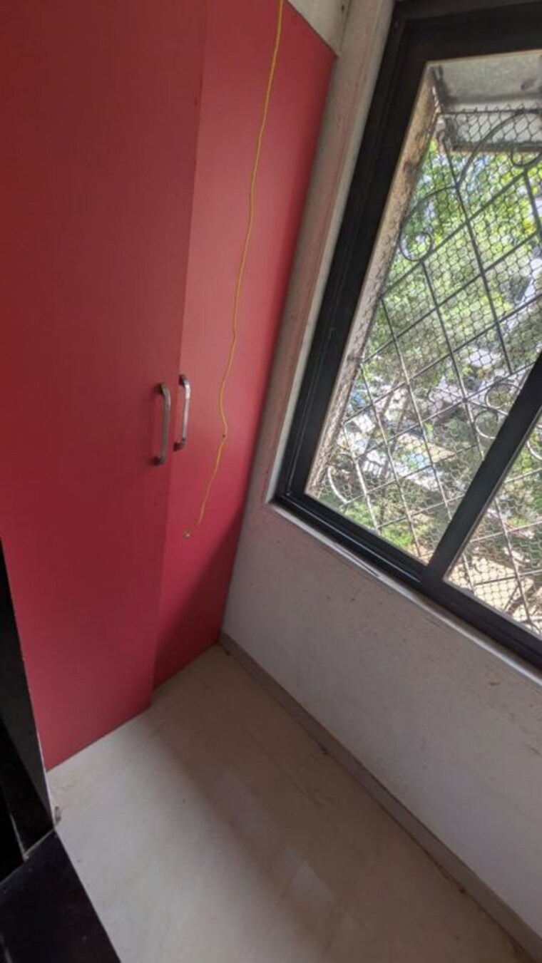 Balcony, satellite-garden 1 Bedroom 600 Sq.Ft. Apartment In Goregaon East Mumbai 10510082