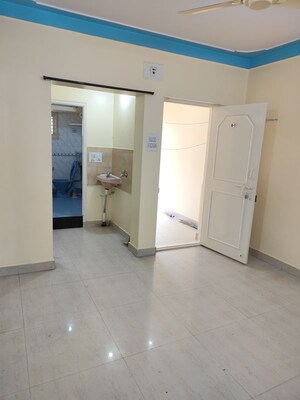 Room in 1 BHK Builder Floor at Gopalpura – for Rent