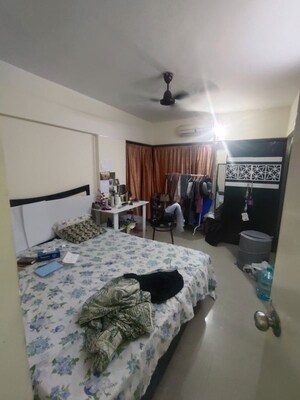 Bedroom in 2 BHK Apartment at Sudarshan CHS Parel, Parel – for Rent